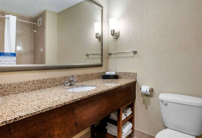 جناح, Comfort Suites Merrillville Near Us 30