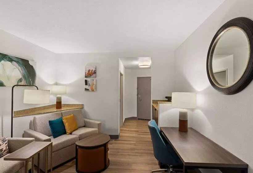 身障者適用スイートルーム, Comfort Suites Vero Beach I95