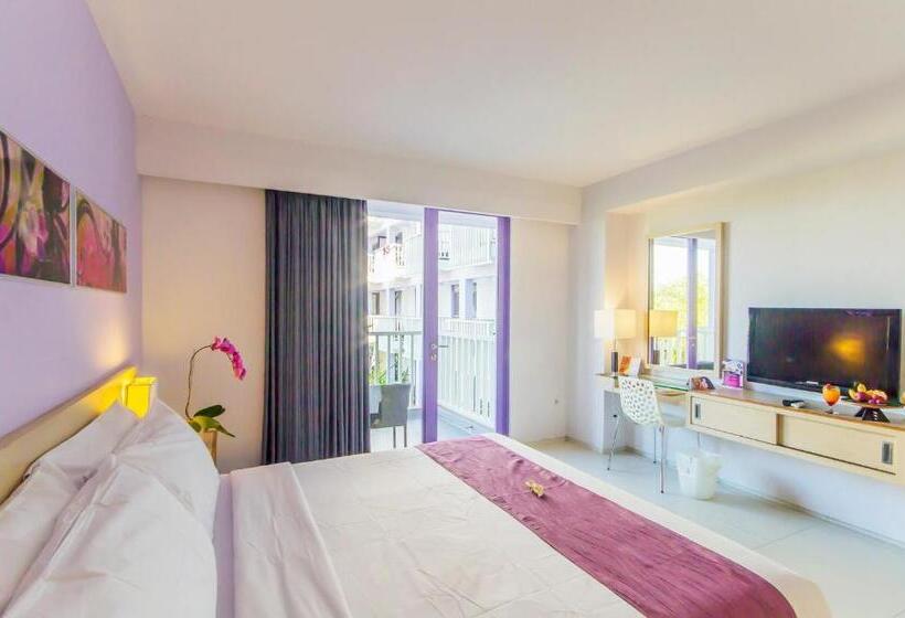 غرفة ديلوكس, Conjioo Hotel Kuta Managed By Mhm
