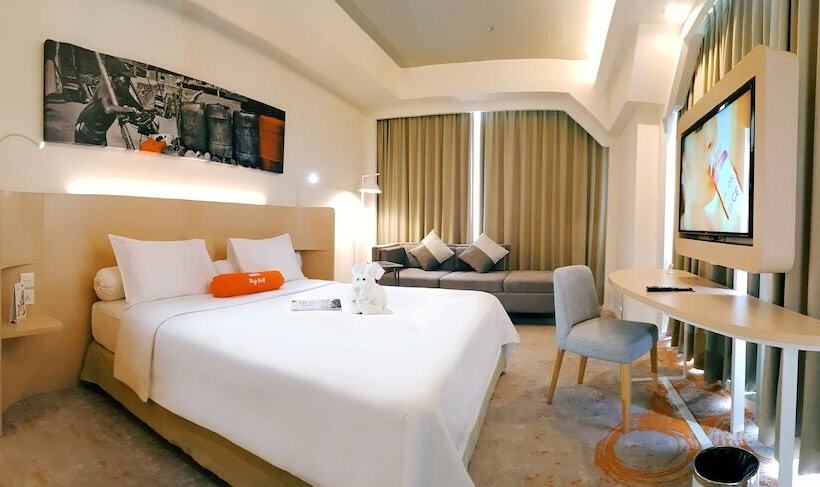 Standard Room, Harris Suites Fx Sudirman