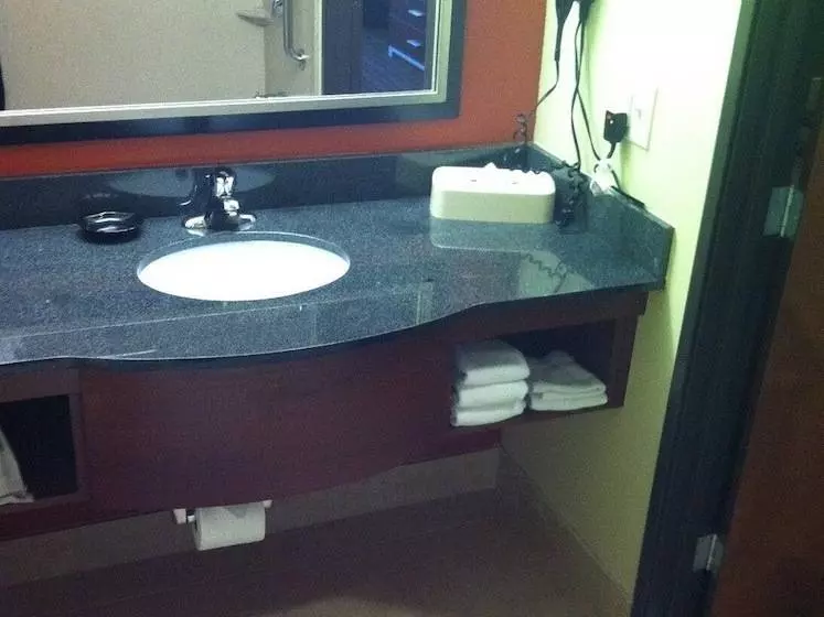スイート, Holiday Inn Austin North, An Ihg