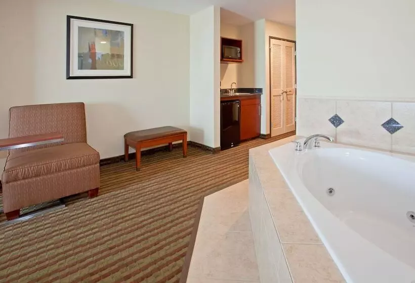 スイート, Holiday Inn Austin North, An Ihg