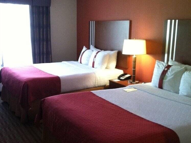 סוויטה, Holiday Inn Austin North, An Ihg