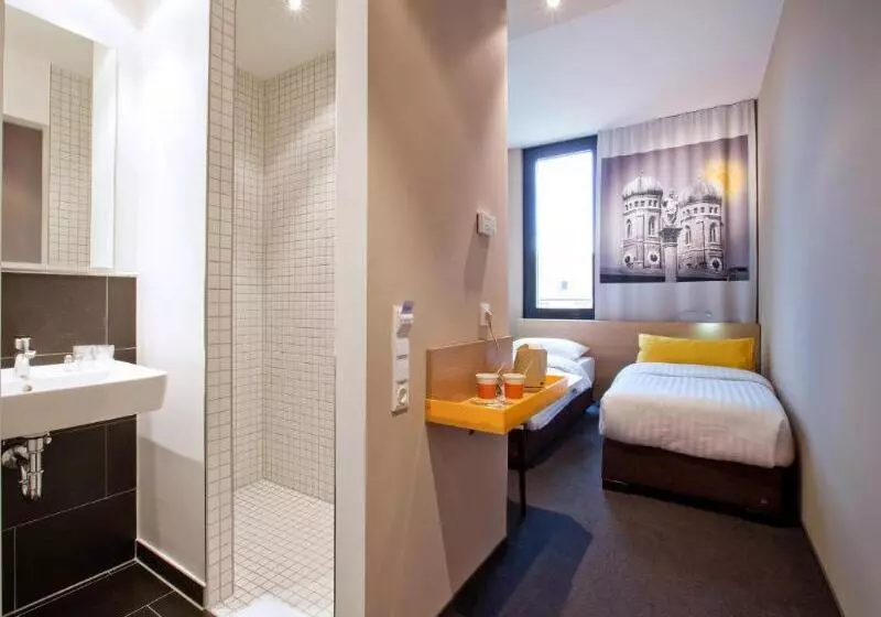 キングサイズベッドのスイートルーム, Holiday Inn Express & Suites Logan, An Ihg