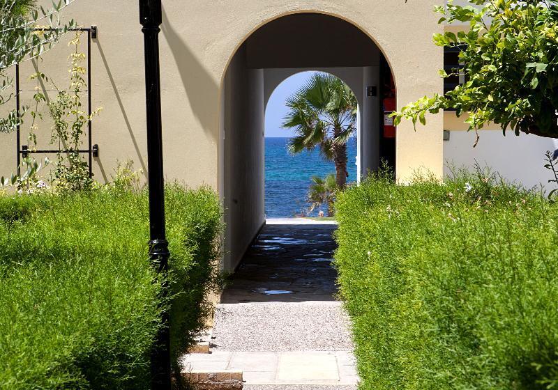 身障者適用スイートルーム, Holiday Inn Express & Suites Logan, An Ihg