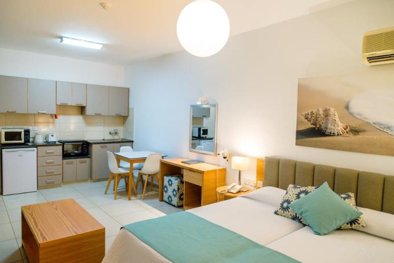 身障者適用スイートルーム, Holiday Inn Express & Suites Logan, An Ihg