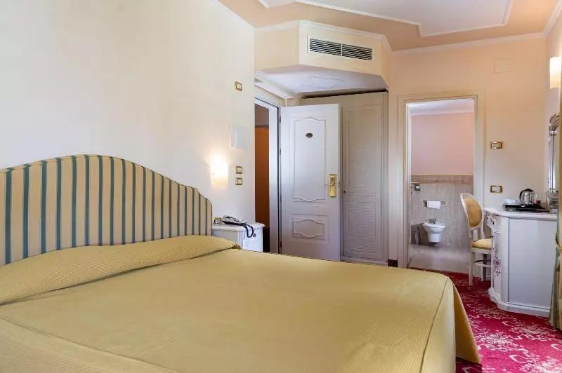 身障者適用スタンダードルーム, Holiday Inn Express Hotel & Suites Plainview, An Ihg