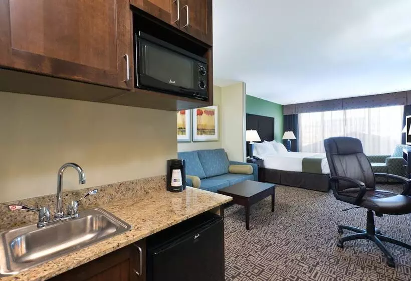 スイート, Holiday Inn Express Richfield, An Ihg