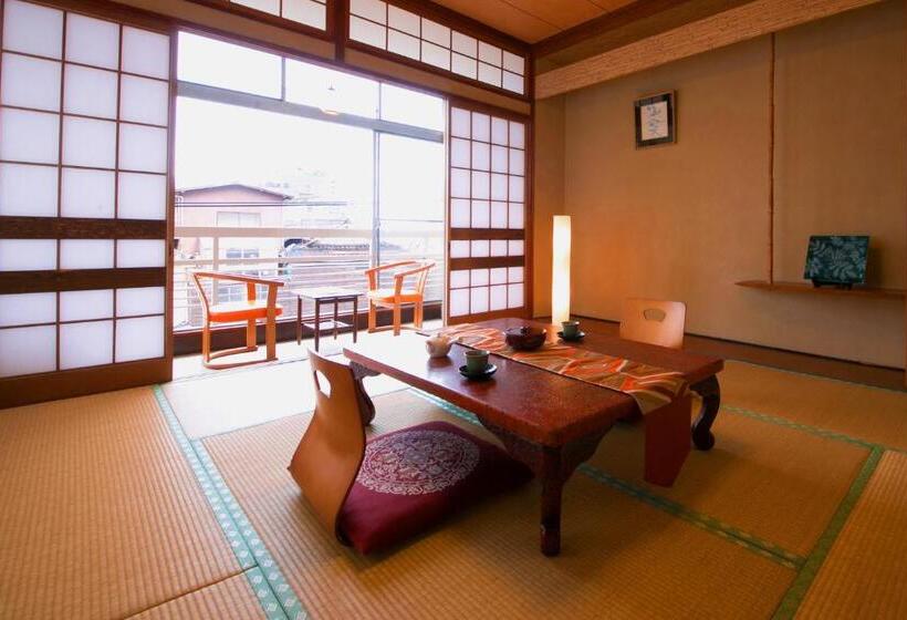 חדר סטנדרט, Koraku