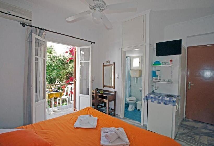 Номер Стандарт, Marisa Rooms