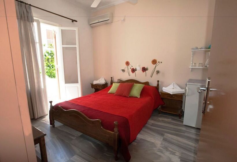 Номер Стандарт, Marisa Rooms