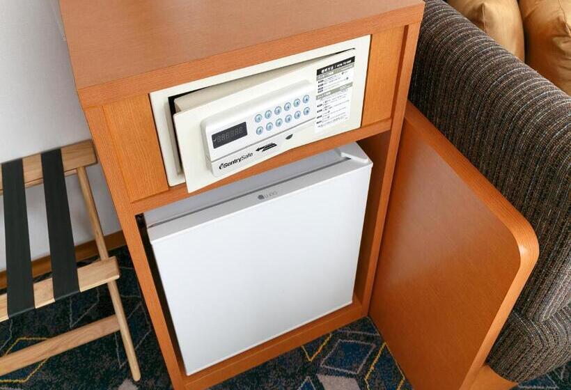 标准三人间, Ryogoku View