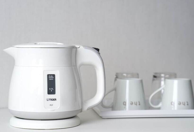 标准单人间, The B Hachioji