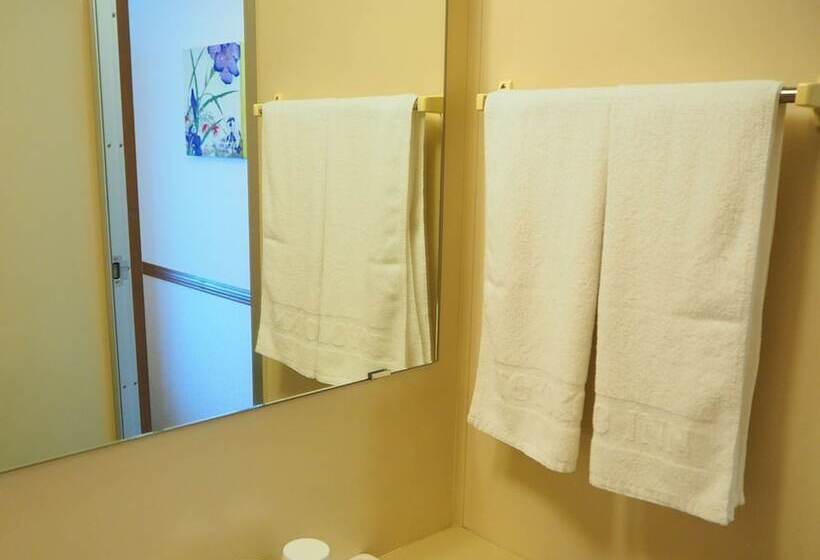 Номер Economy, Toyoko Inn Osaka Semba Higashi