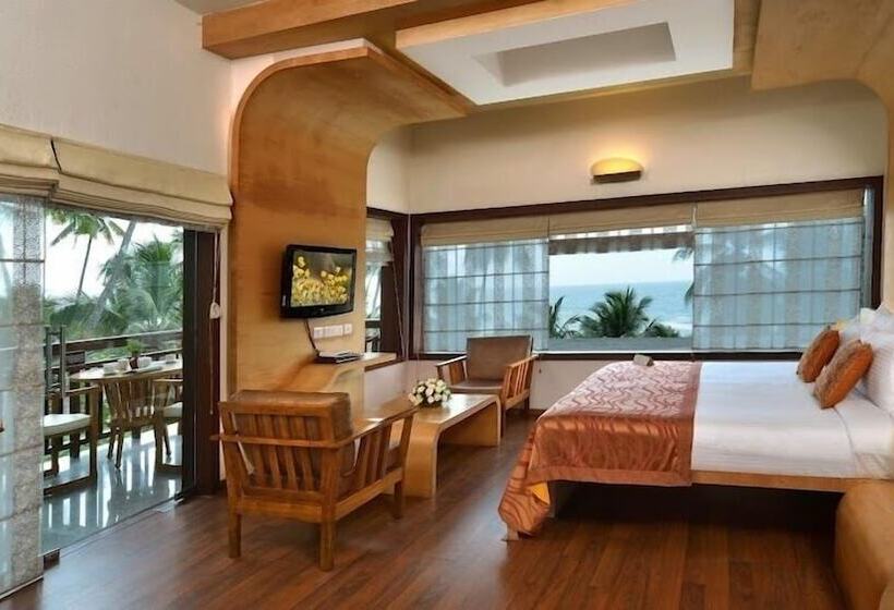 סוויטה, Gokulam Grand Turtle On The Beach