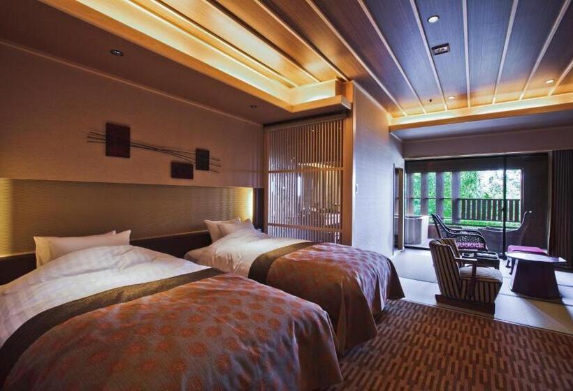 غرفة بريميوم, Yumotokan