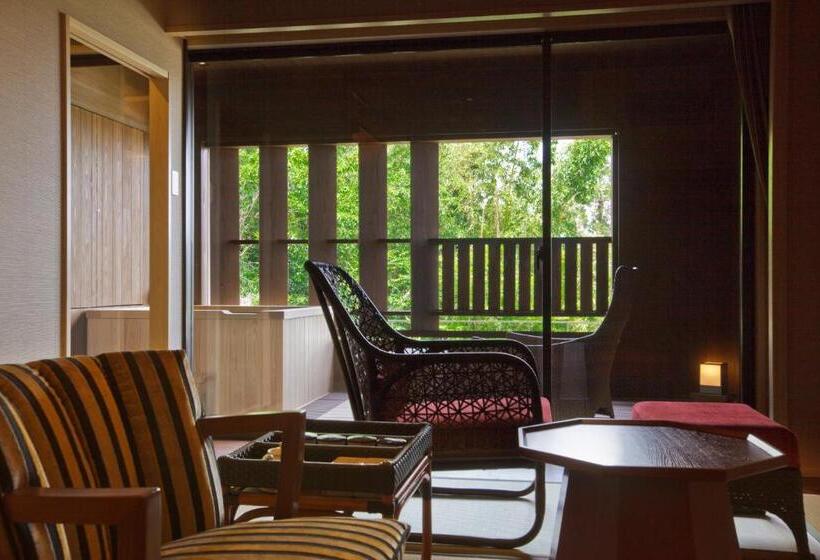 غرفة بريميوم, Yumotokan