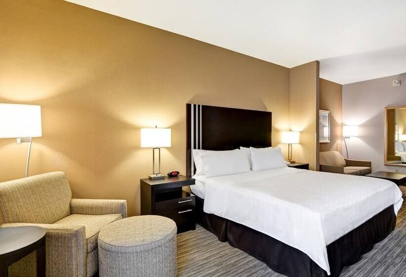 جناح, Holiday Inn Express Hotel & Suites Milwaukee New Berlin, An Ihg