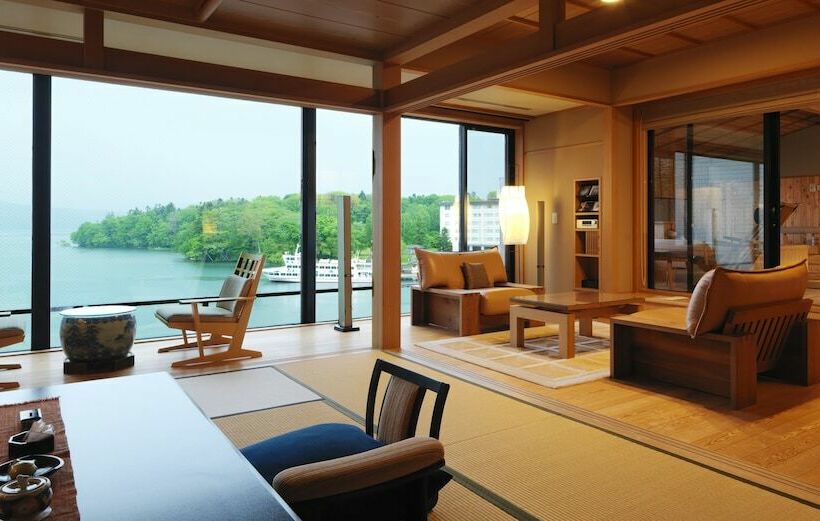 جناح بريميوم, Akan Tsuruga Besso Hinanoza