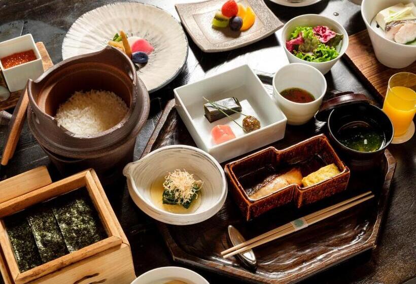 جناح كلاسيكي, Akan Tsuruga Besso Hinanoza