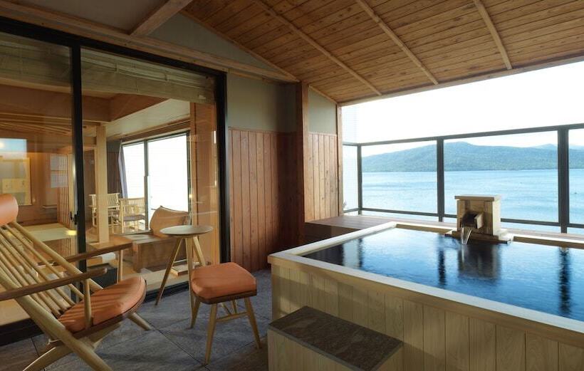 جناح بريميوم, Akan Tsuruga Besso Hinanoza