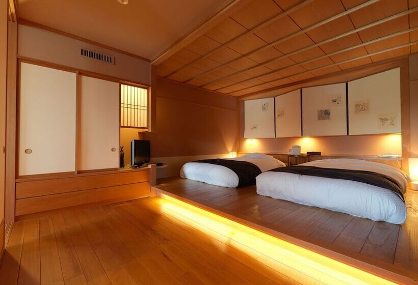 جناح بريميوم, Akan Tsuruga Besso Hinanoza