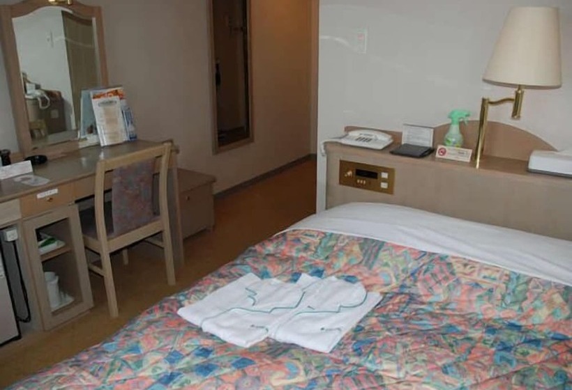 غرفة إقتصادية, Albert Hotel Akita