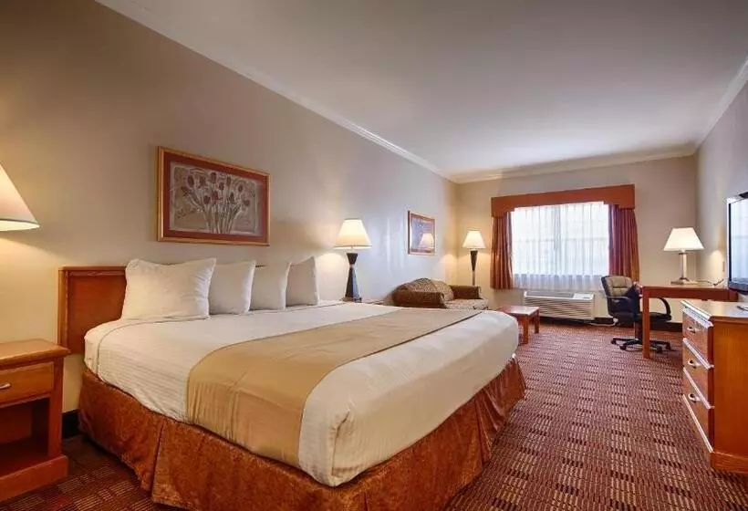 スイート, Best Western Clubhouse Inn & Suites