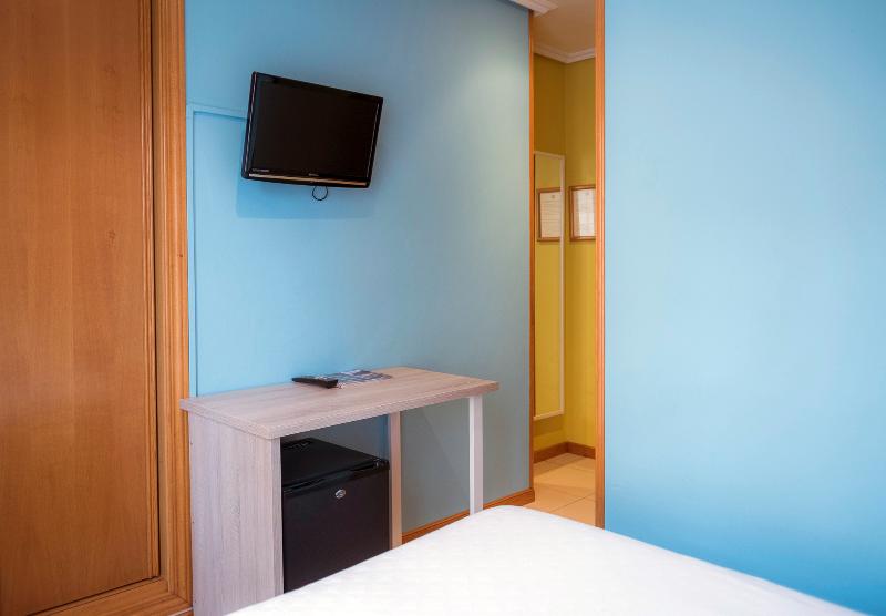 キングサイズベッドのスタンダードルーム, Best Western Plus Lake Elsinore Inn & Suites