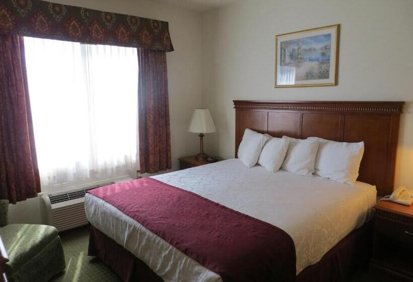 キングサイズベッドのスイートルーム, Best Western Plus Lake Elsinore Inn & Suites