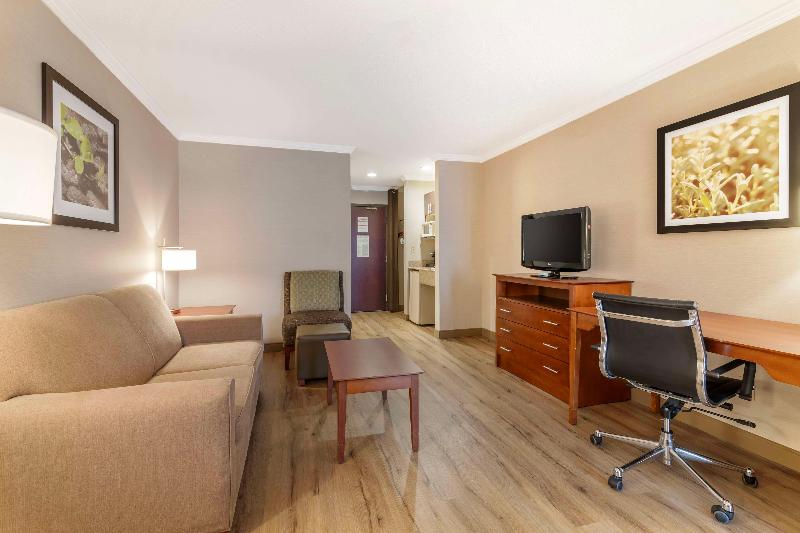 스위트 킹사이즈 침대, Best Western Liverpool Syracuse Inn & Suites