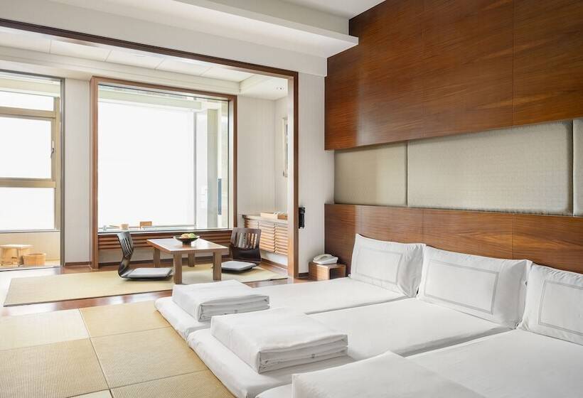 اتاق خانوادگی, Evergreen Resort Hotel Jiaosi