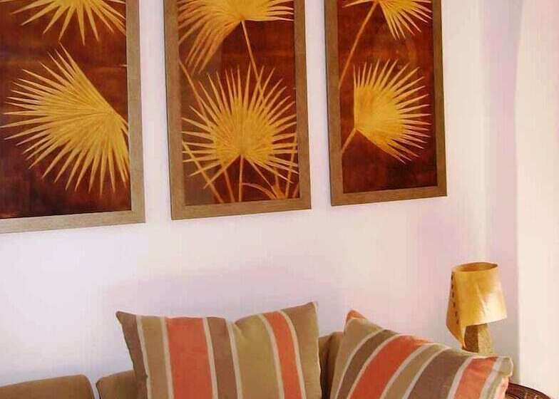 3 Bedroom Suite, Lantana Galu Beach