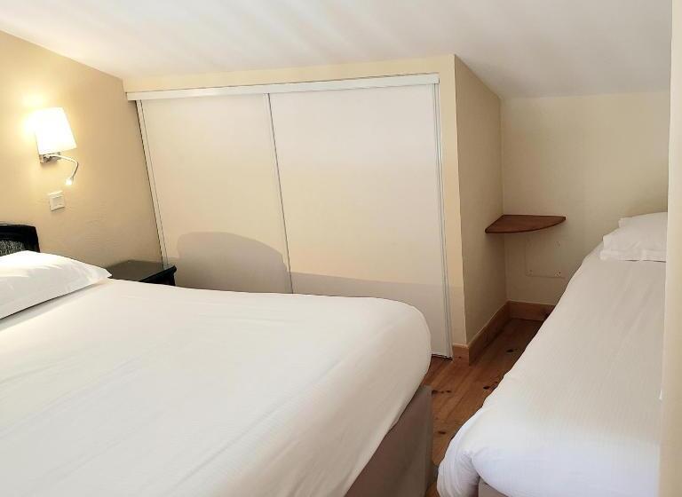 شقة غرفة واحدة, Le Suffren