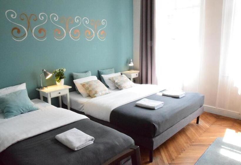 标准三人间, Blooms Inn & Apartments