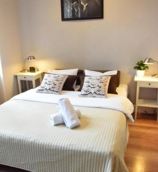 豪华房间, Blooms Inn & Apartments