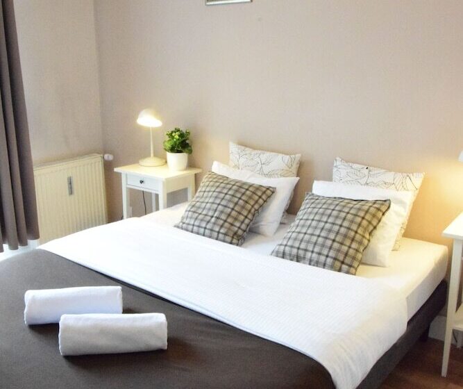 标准间, Blooms Inn & Apartments