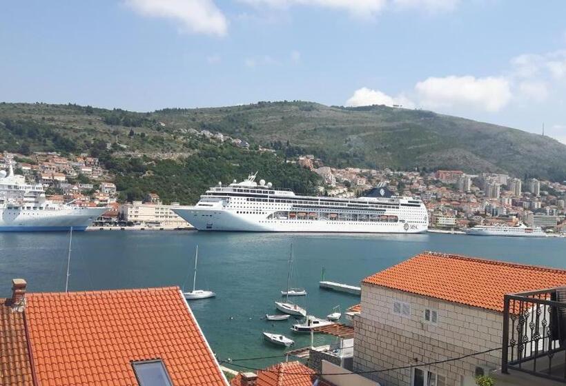 オーシャンビューバルコニー付スタンダードワンルーム, Apartments Villa Sirena