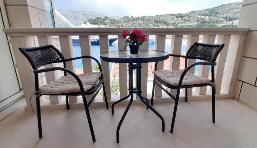 オーシャンビューバルコニー付スタンダードワンルーム, Apartments Villa Sirena