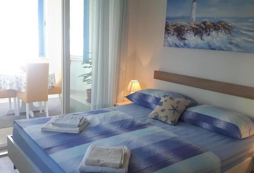 海の見えるスタンダードスタジオ, Apartments Villa Sirena