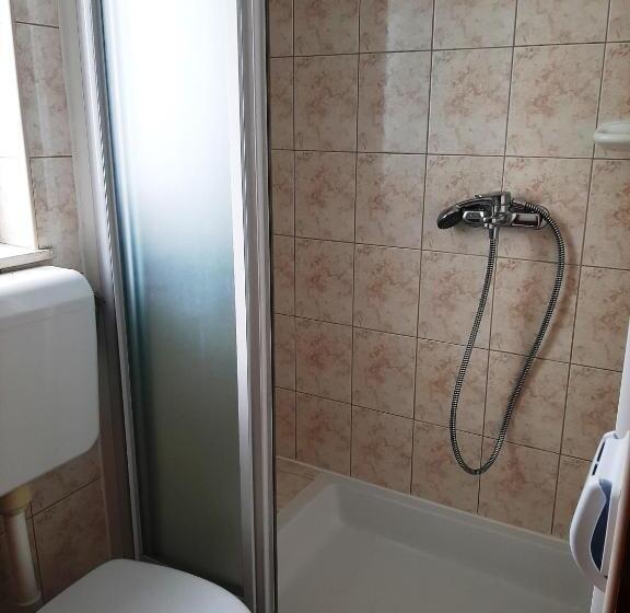 エコノミールーム, Apartments Villa Sirena