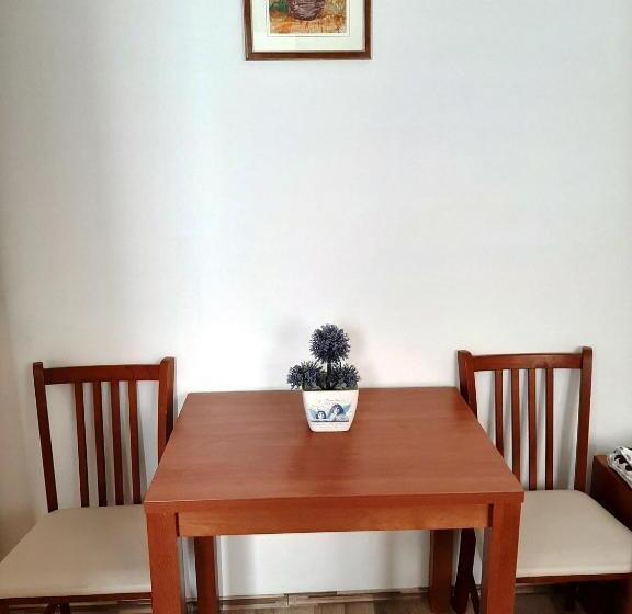 Quarto Economy, Apartments Villa Sirena