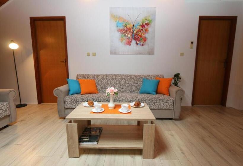 スタンダードルーム, Apartments Villa Sirena