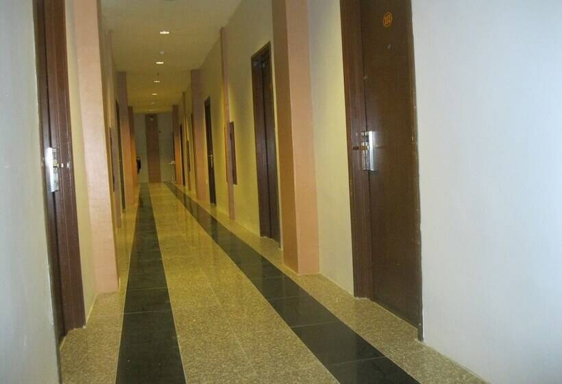 غرفة عائلية, Best Star Resort