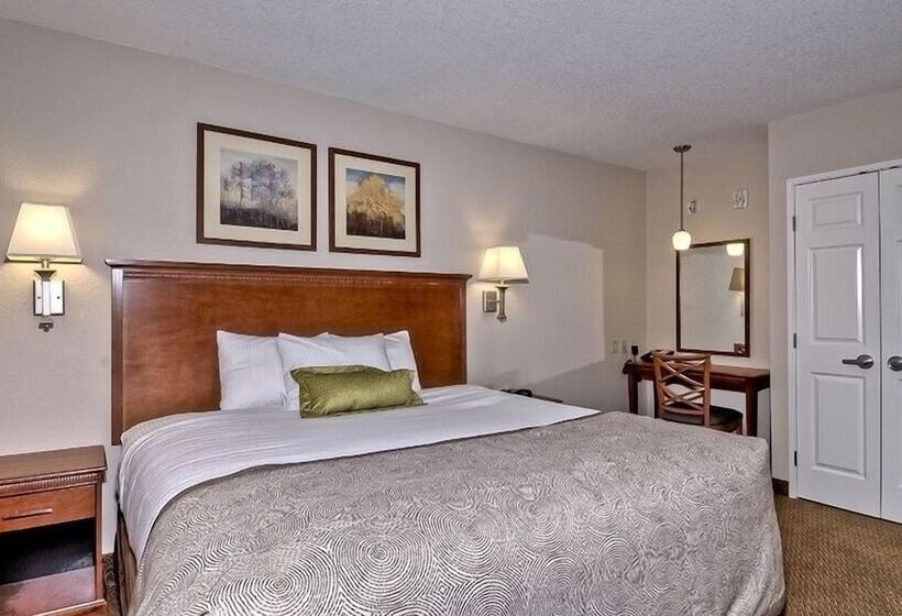 إستوديو قياسى, Candlewood Suites Burlington, An Ihg