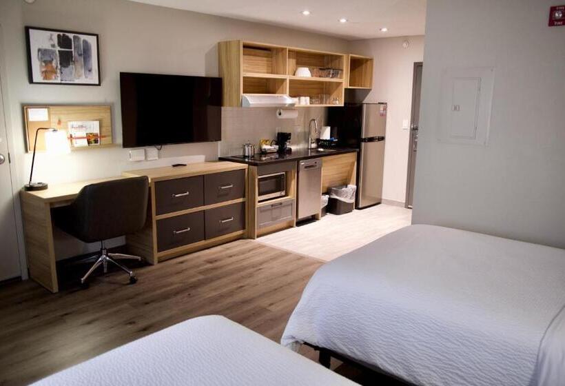 غرفة قياسية لذوى الاحتياجات الخاصة, Candlewood Suites Harrisonburg, An Ihg