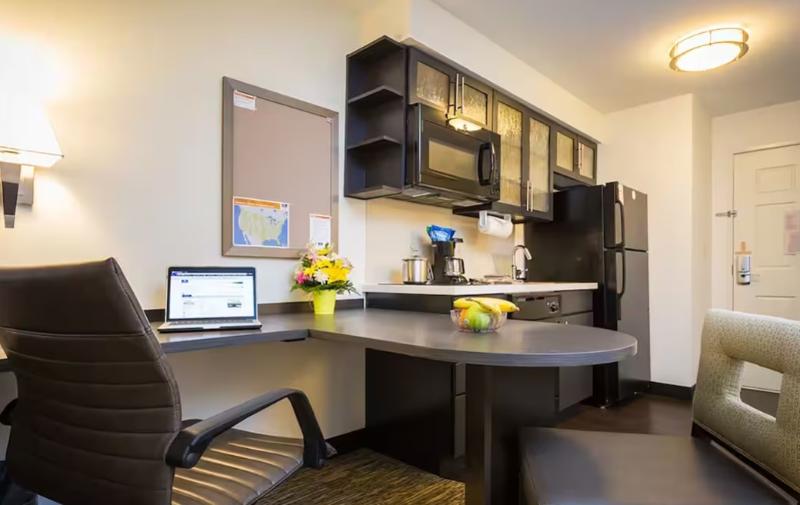 סוויטה דלוקס, Candlewood Suites Harrisonburg, An Ihg