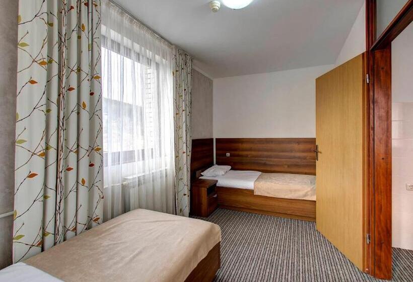 آپارتمان 2 خوابه, Damis