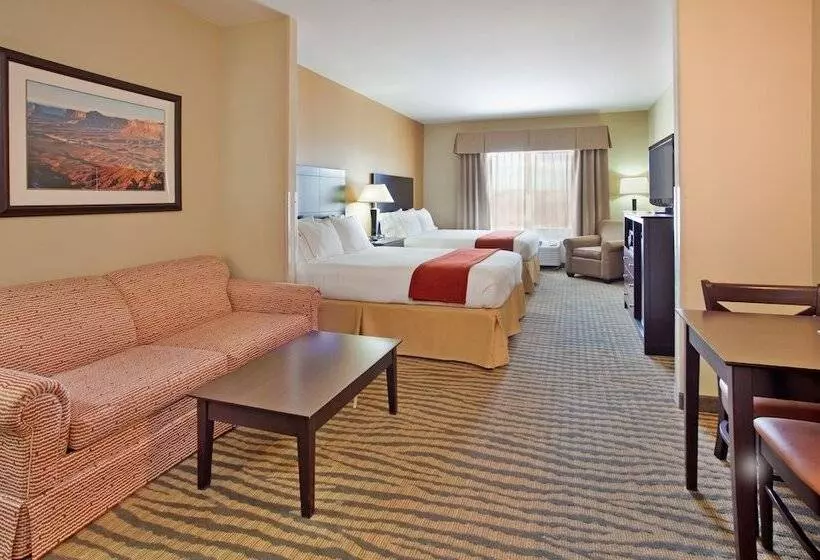 スイート, Holiday Inn Express & Suites Gallup East, An Ihg