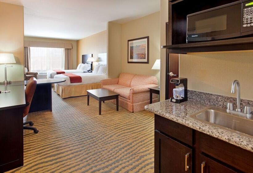 جناح, Holiday Inn Express & Suites Gallup East, An Ihg